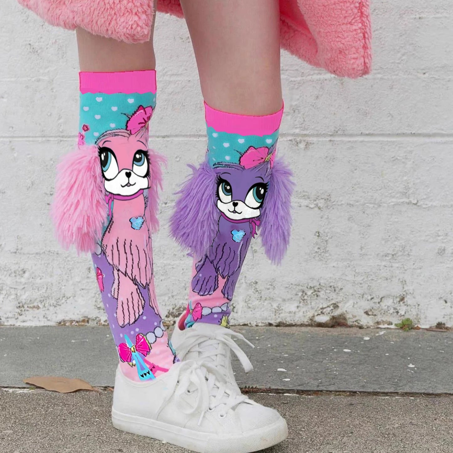 Fashionable knee length socks for Girls